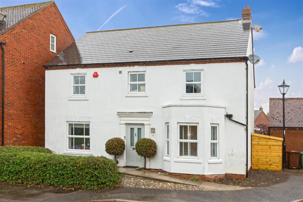 Main image of property: Grooms Close, Angmering, Littlehampton