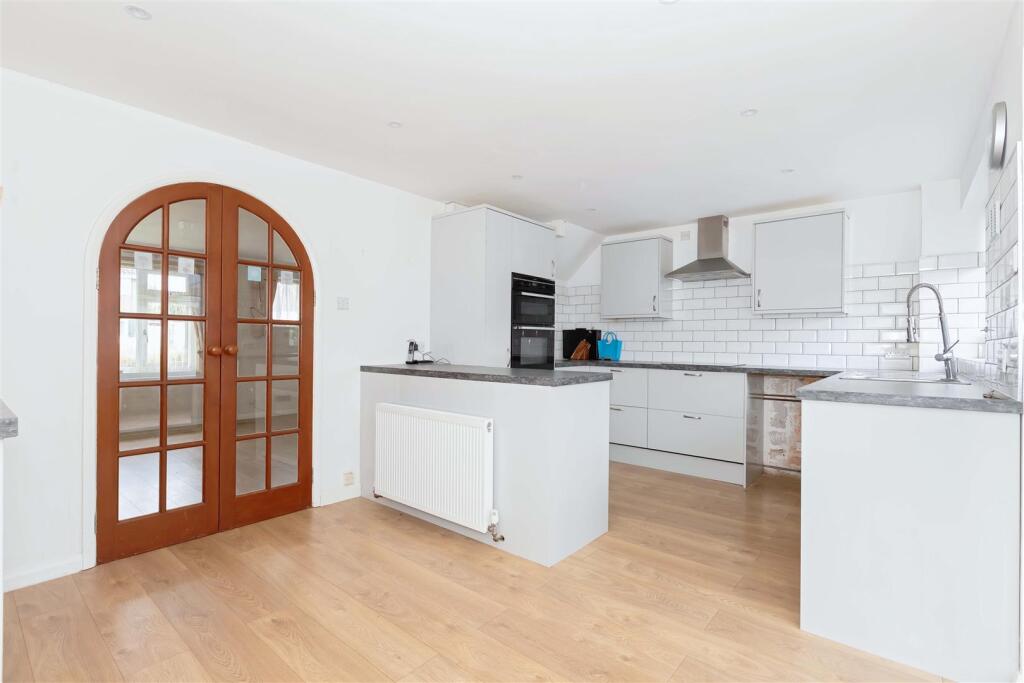 Additional image 5 of Boxgrove, Goring-By-Sea