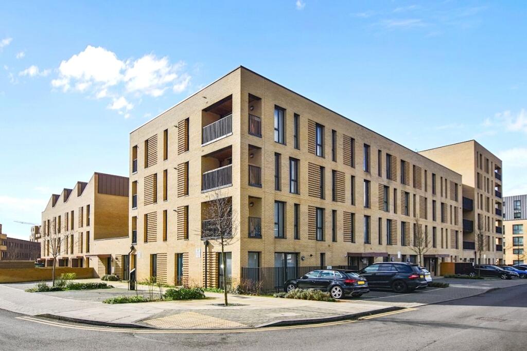 Main image of property: 19 Percival Avenue, London, NW9