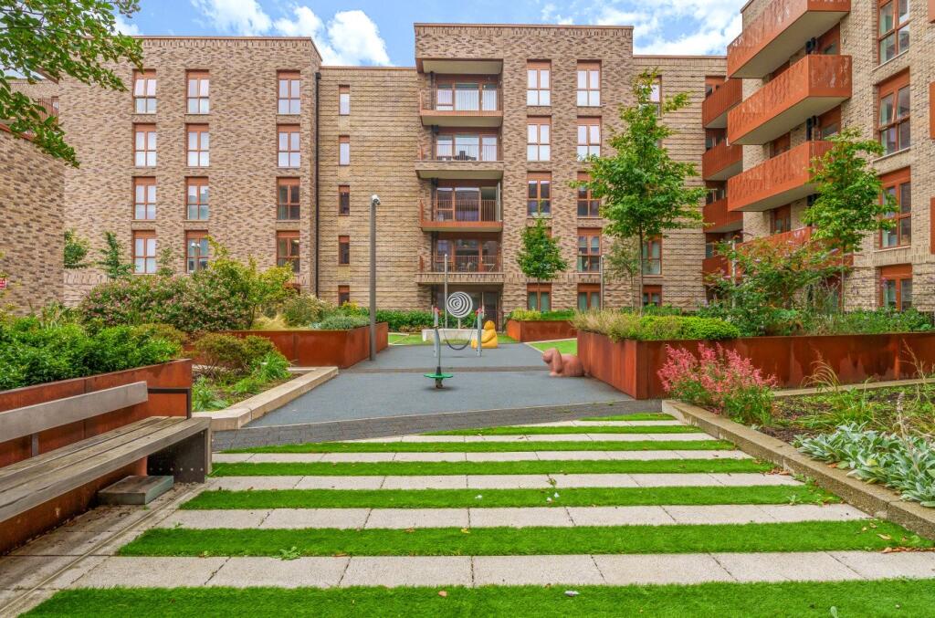 Main image of property: Barking, Essex, IG11