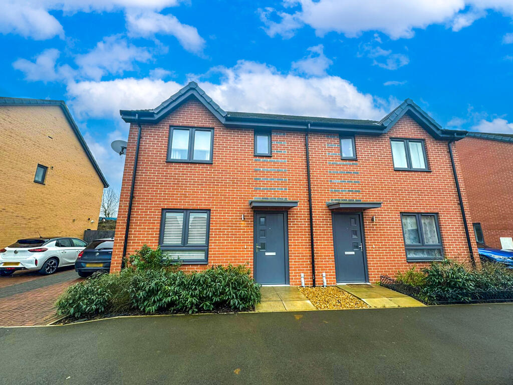 3 bedroom semidetached house for sale in Holly Blue Gardens