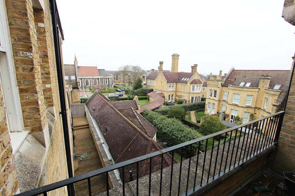 Additional property image - Bunstone Hall, Dartford