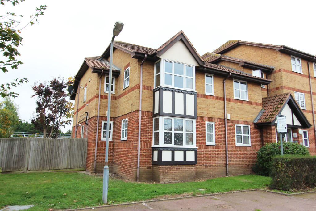 Main image of property: Thamesgate, St Edmunds Road