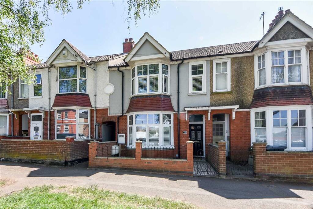 Main image of property: Finedon Road, Wellingborough, NN8 4EB