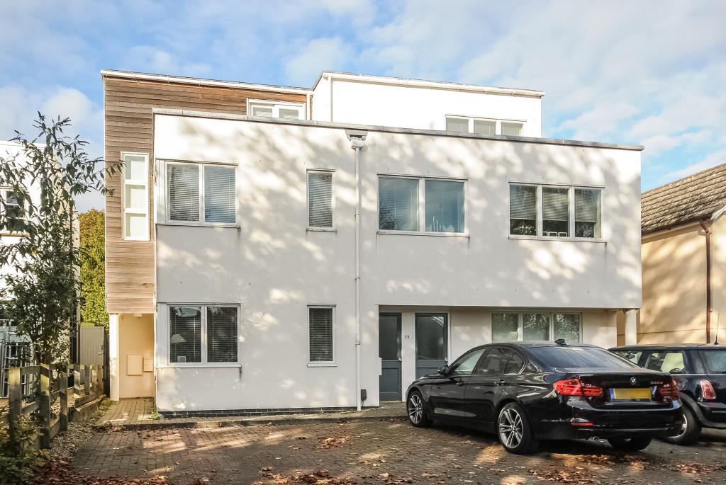 Main image of property: Yarnells Hill, Botley, OX2