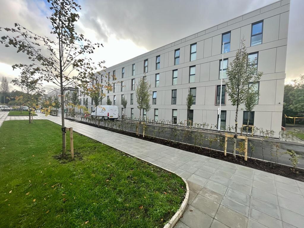 Main image of property: Tenanted Studio Apartment - One London Road