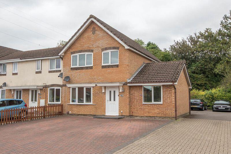 3 bedroom end of terrace house for sale in Ashurst Bridge, SO40