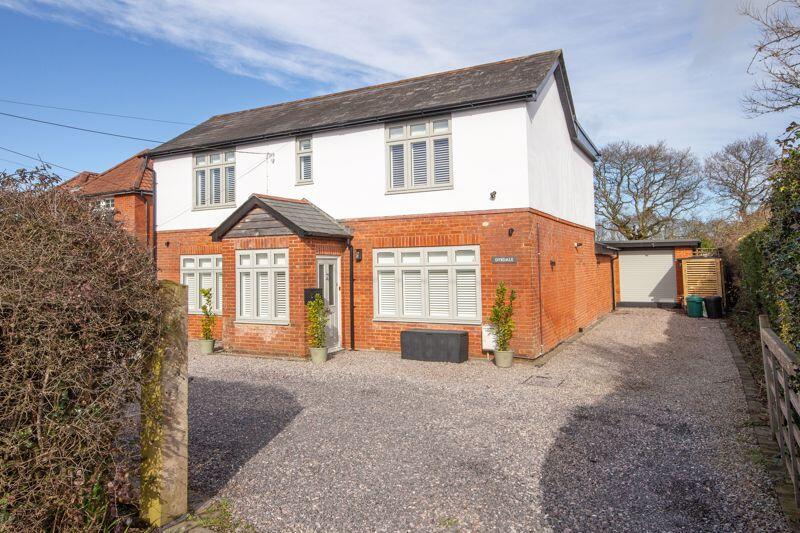 Main image of property: Cadnam