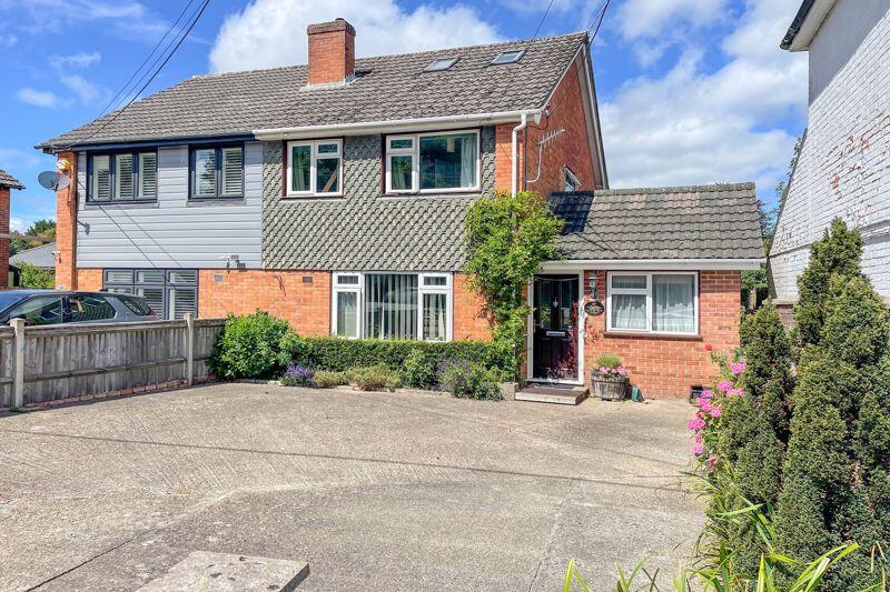 Main image of property: Cadnam