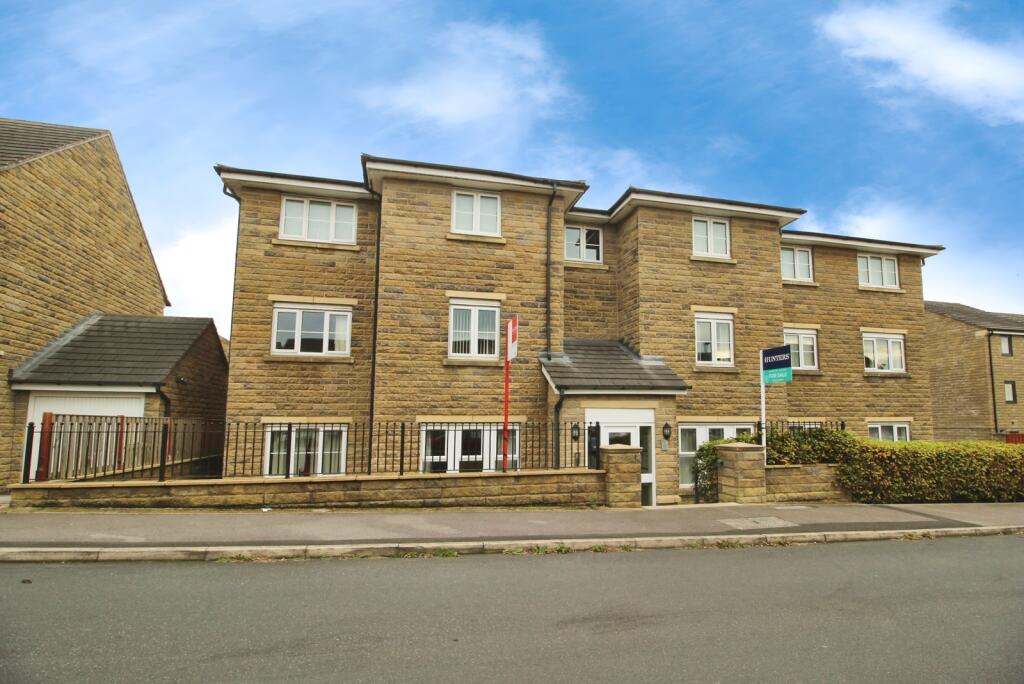 Main image of property: Highfield Chase, Dewsbury, West Yorkshire, WF13