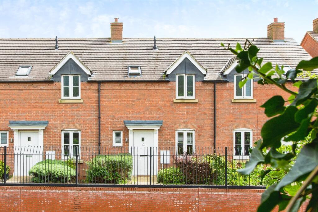 Main image of property: Sidings Close, Thrapston, Kettering