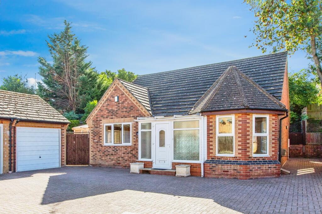 Main image of property: Thorpe Street, Raunds, Wellingborough