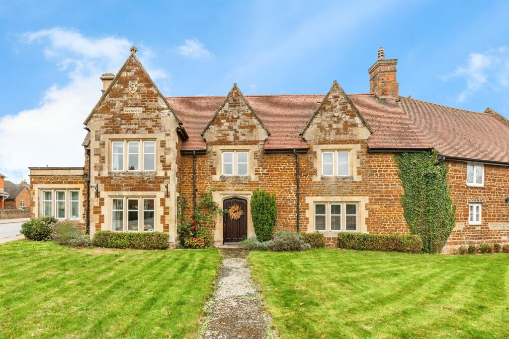 Main image of property: Ivy Lane, Finedon, Wellingborough