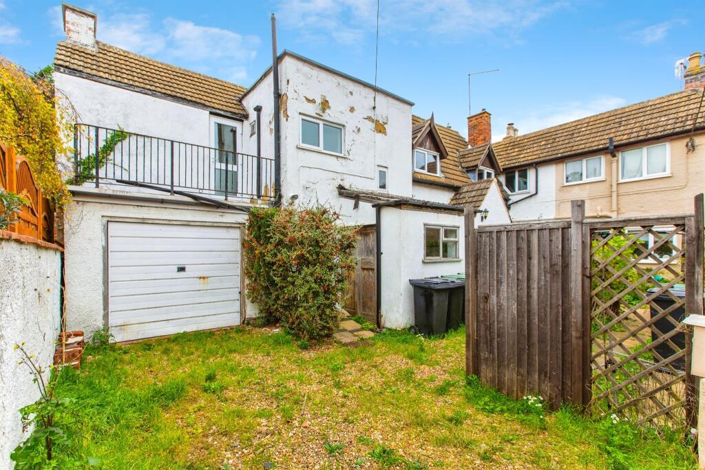 Main image of property: Pleasant Row, Woodford, Kettering