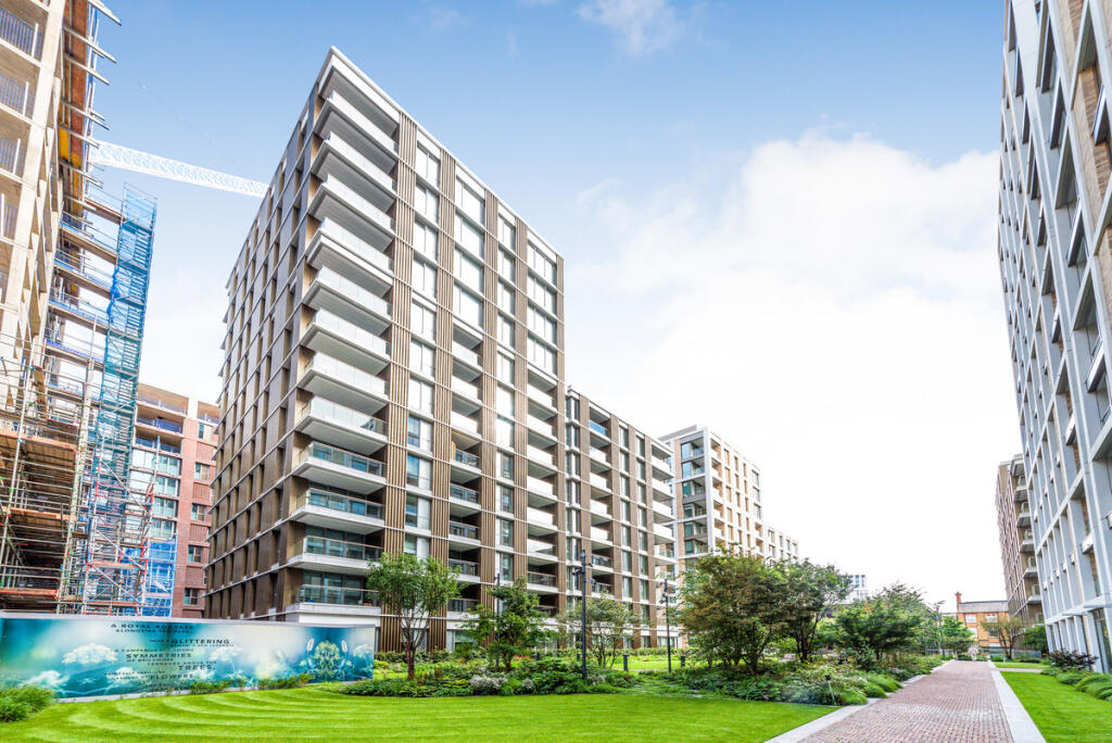 Main image of property: Prince Of Wales Drive, London, SW11