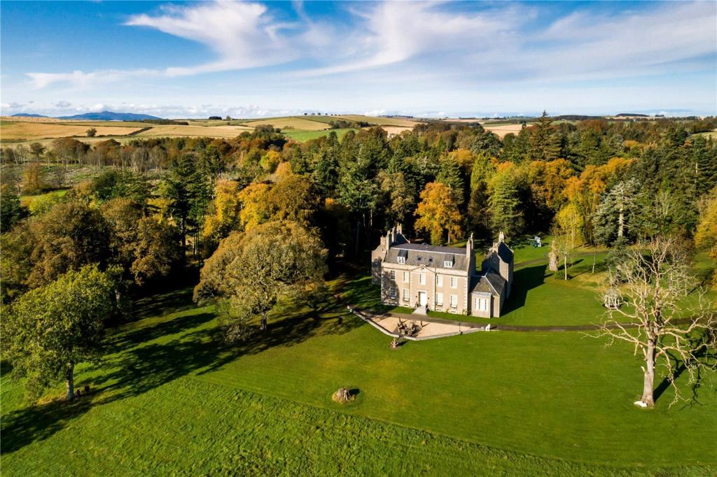 15 bedroom house for sale in Straloch House, Newmachar, Aberdeenshire, AB21