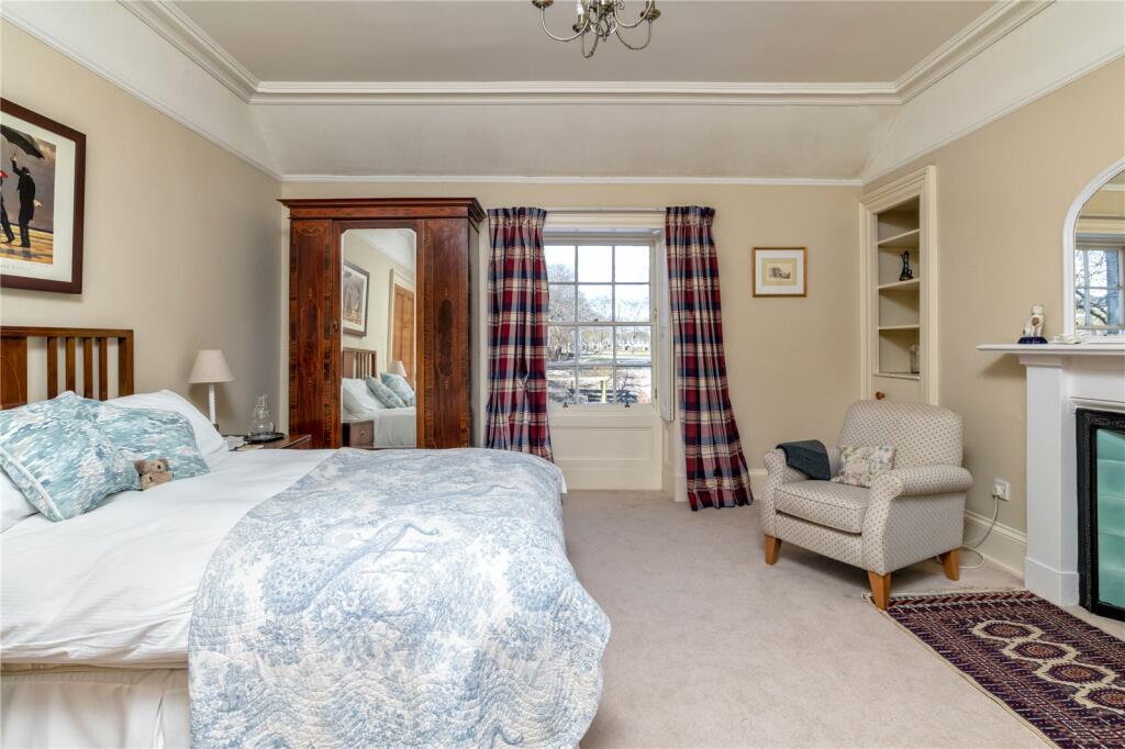5 bedroom detached house for sale in Glenecht, Echt, Westhill
