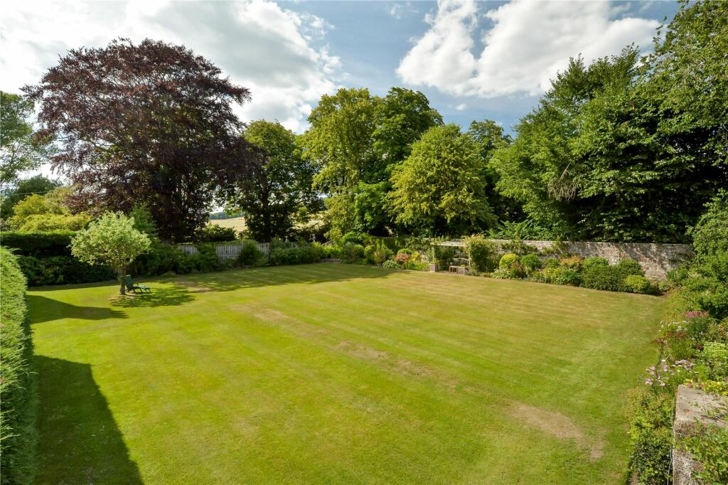 5 bedroom detached house for sale in Glenecht, Echt, Westhill