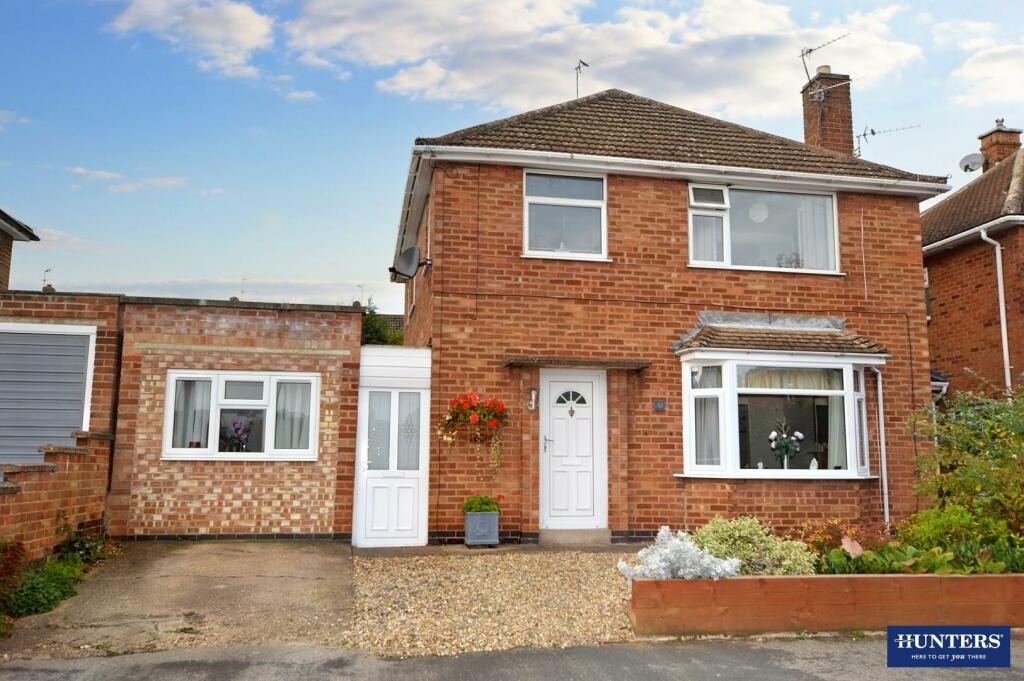 3 bedroom detached house for sale in Eastway Road, Wigston