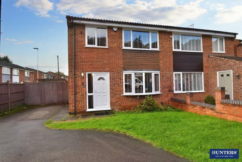 3 bedroom semidetached house for sale in Bradshaw Avenue, Glen Parva