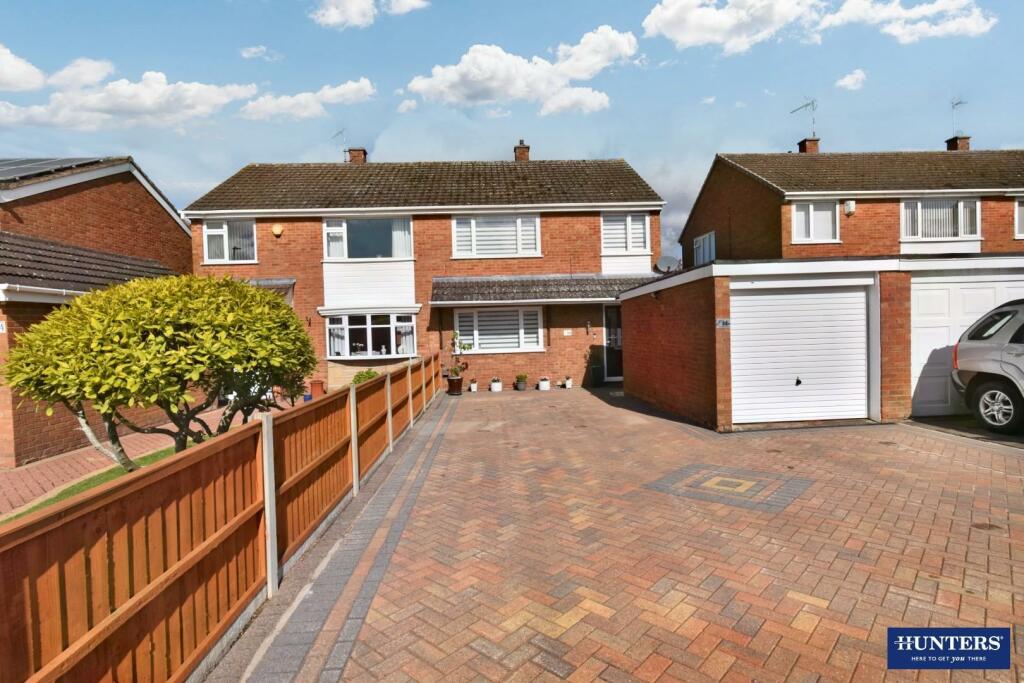 3 bedroom semi-detached house for sale in Wellhouse Close, Wigston, Leicestershire, LE18