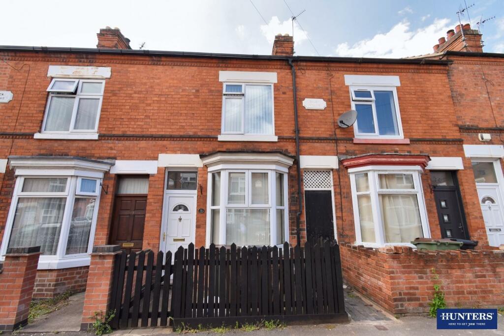 2 bedroom terraced house for sale in Clifford Street, Wigston, LE18