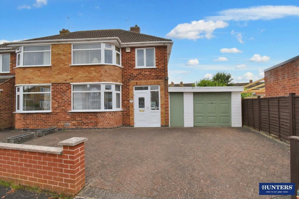 3 bedroom semidetached house for sale in Archery Close, Countesthorpe