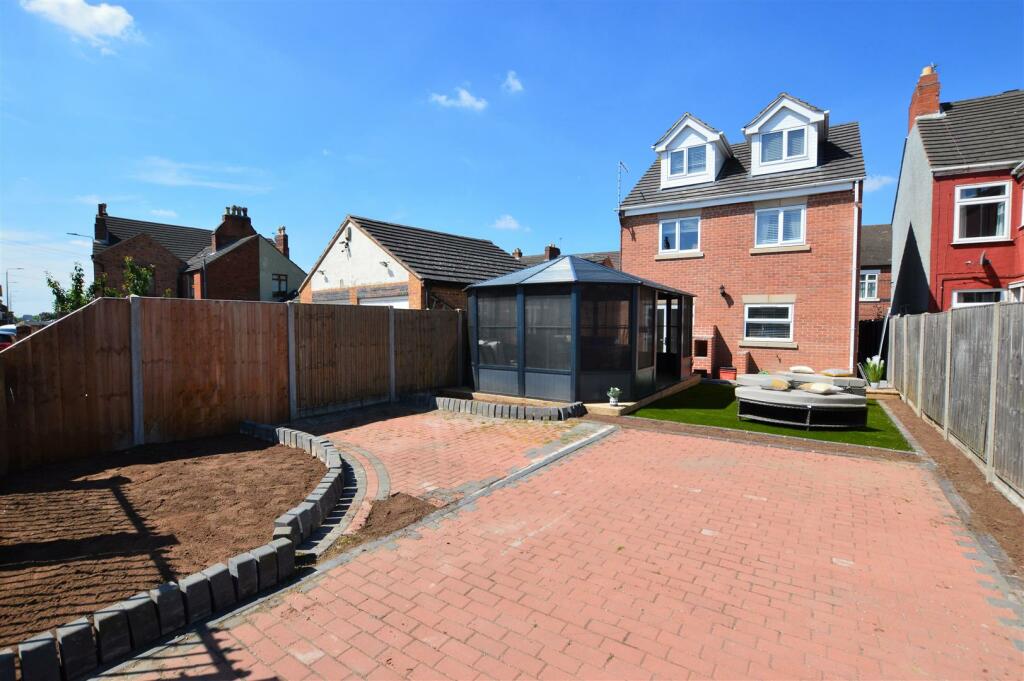 Main image of property: Central Road, Coalville, Leicestershire