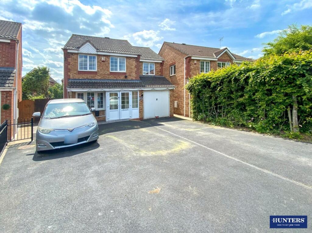 4 bedroom detached house