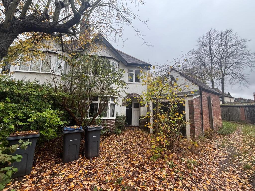 Main image of property: Oaklands Avenue, Harborne, Birmingham