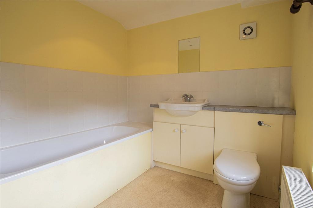 Equestrian facility for sale in Muckton, Louth, Lincolnshire, LN11