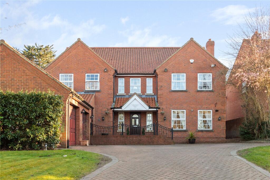 Main image of property: Old Main Road, Barnoldby-Le-Beck, Grimsby, DN37