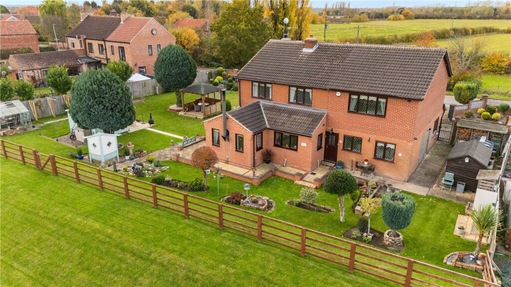 Main image of property: Gunthorpe, Doncaster, DN9