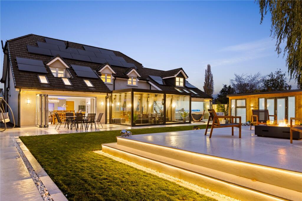 Main image of property: Old Oak Tree Drive, Keelby, N E Lincolnshire, DN41