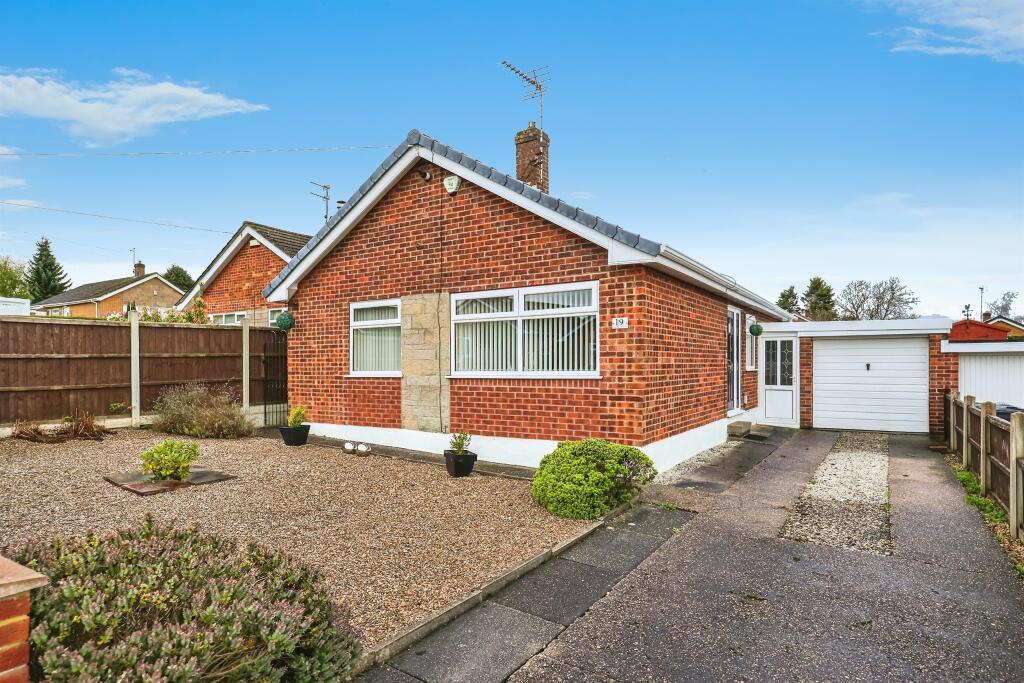2 bedroom detached bungalow for sale in England Crescent, Heanor, DE75