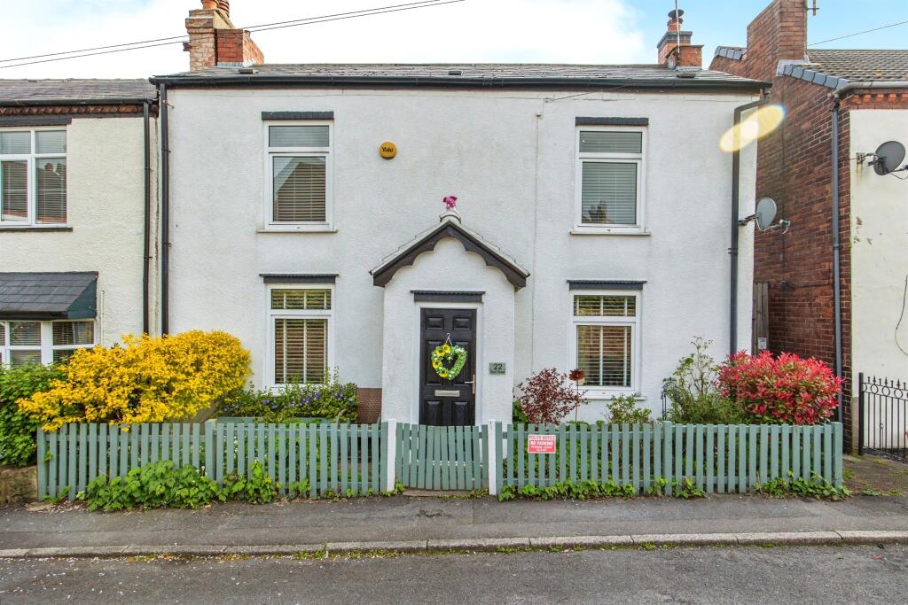 2 bedroom cottage for sale in East Street, HEANOR, DE75