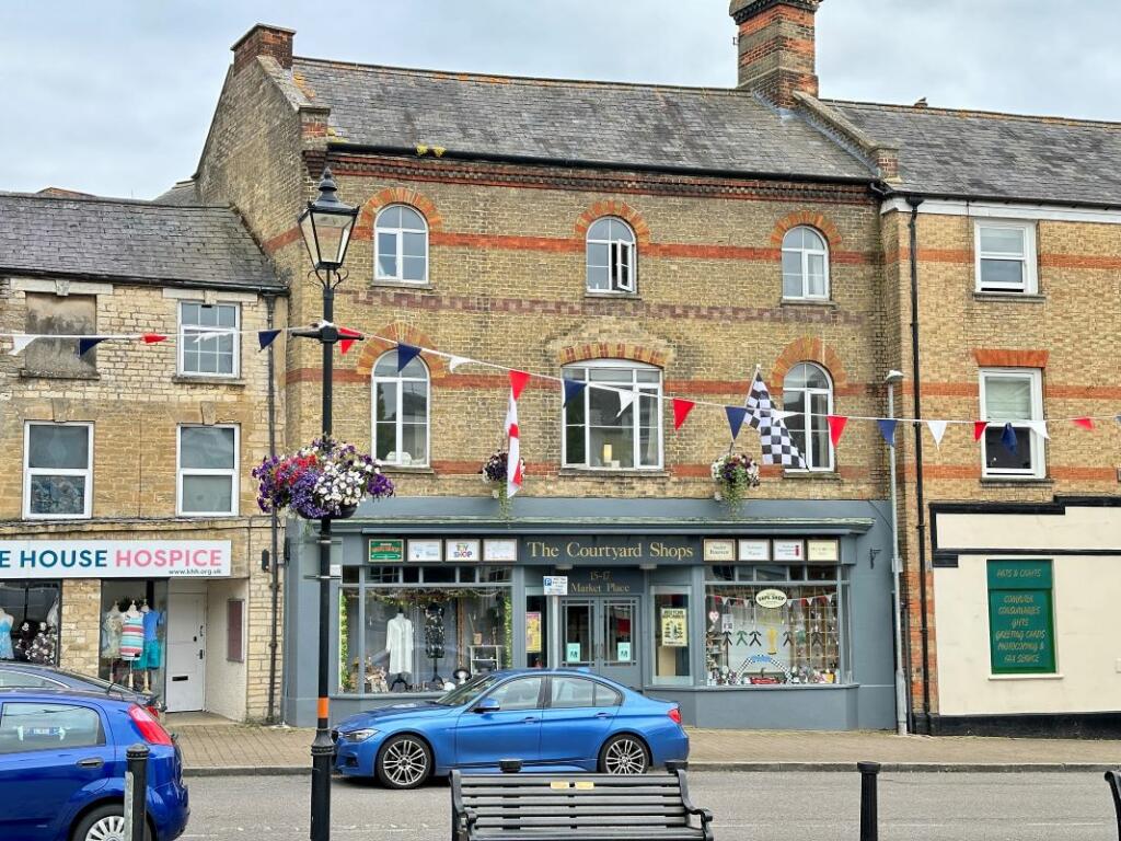 Main image of property: 15-17 Market Place, Brackley, Northamptonshire, NN13 7AB