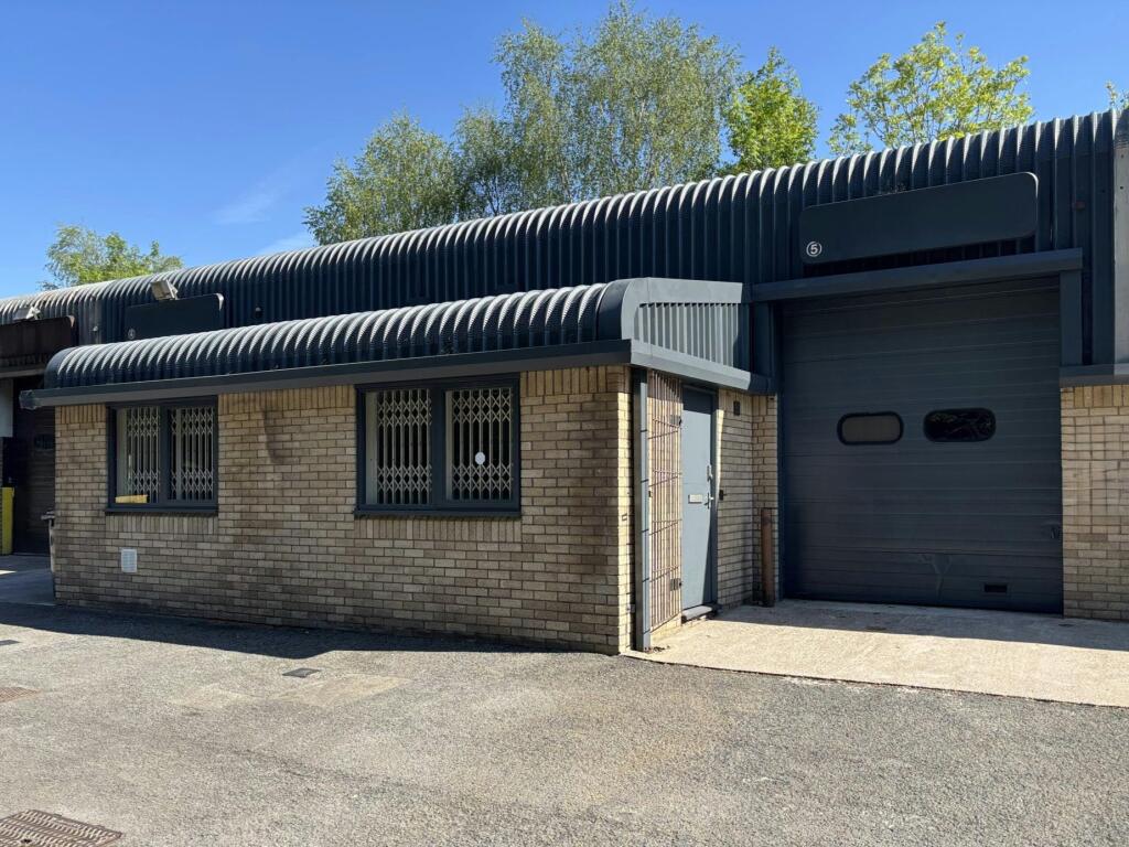 Main image of property: Pontymister Industrial Estate, Risca, NP11 6NP