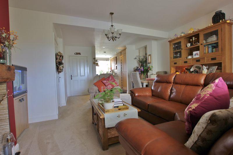 2 bedroom terraced house for sale in Grenfell Park, Parkgate, Cheshire