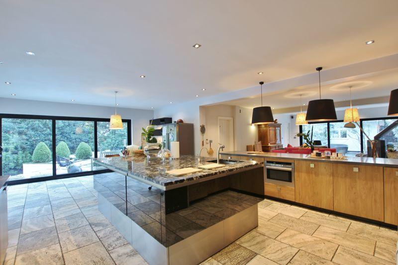 Additional property image - Tower Road North, Heswall, Wirral