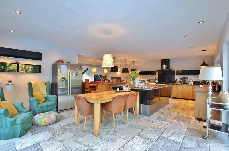 Additional property image - Tower Road North, Heswall, Wirral