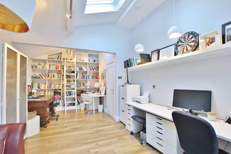 Additional property image - Tower Road North, Heswall, Wirral