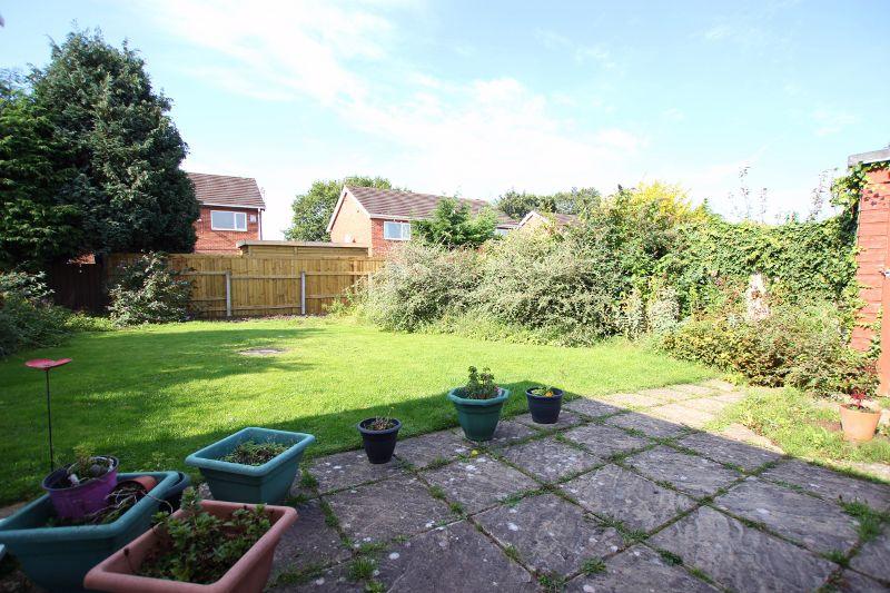 2 bedroom detached bungalow for sale in Copeland Close, Pensby, Wirral ...