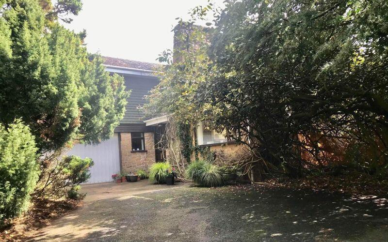 3 bedroom detached house for sale in Pikes Hey Road, Caldy, Wirral, CH48