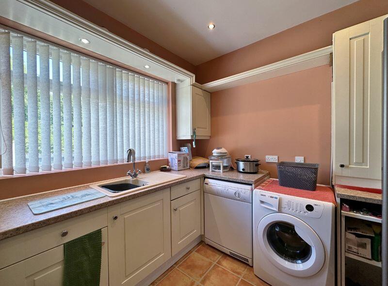 Additional property image - Oldfield Drive, Lower Heswall, Wirral