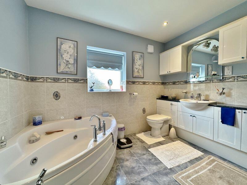 Additional property image - Oldfield Drive, Lower Heswall, Wirral