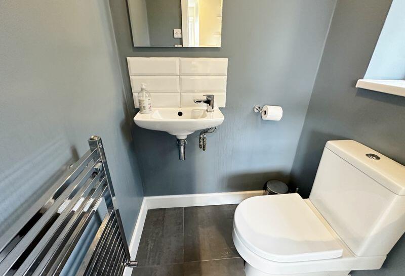 Additional property image - Speedwell Drive, Heswall, Wirral