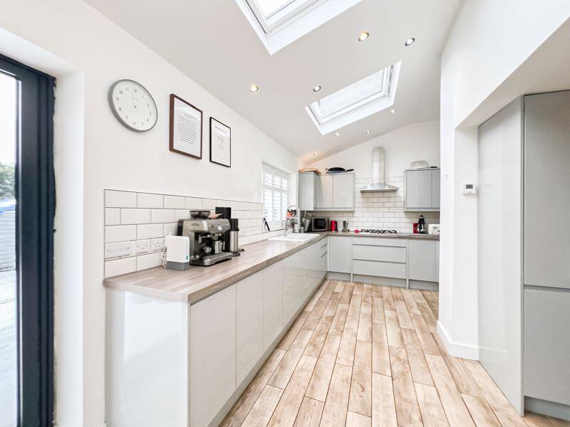 Additional property image - Dale Avenue, Heswall, Wirral