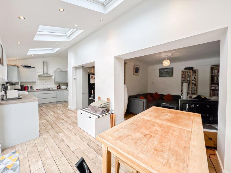 Additional property image - Dale Avenue, Heswall, Wirral
