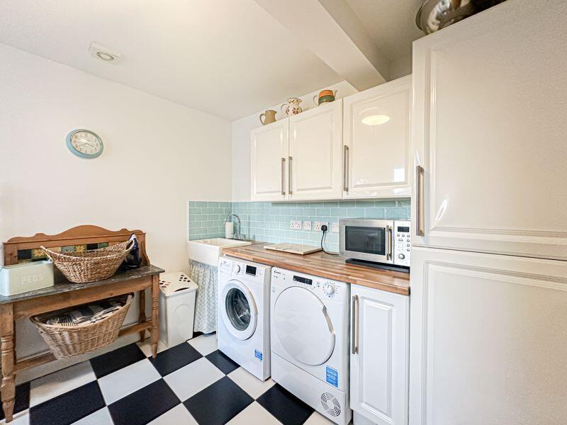 Additional property image - Roscote Close, Lower Heswall, Wirral